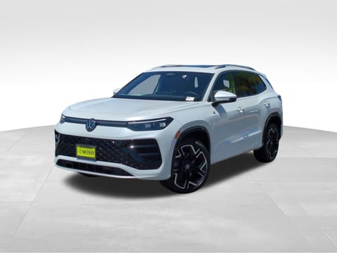 1 image of 2026 Volkswagen Tiguan 2.0T SEL R-Line Turbo
