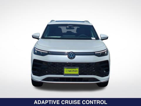 2026 Volkswagen Tiguan 2.0T SEL R-Line Turbo