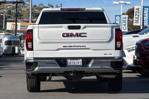 2024 GMC Sierra 1500 SLE