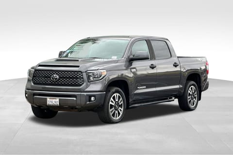 1 image of 2019 Toyota Tundra SR5