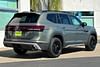 4 thumbnail image of  2025 Volkswagen Atlas 2.0T Peak Edition SE w/Tech