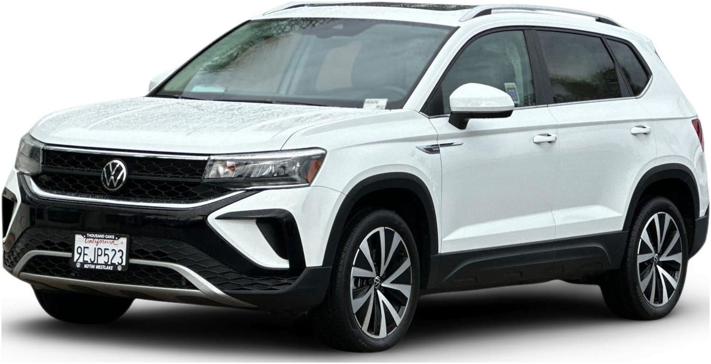 2023 Volkswagen Taos SE's photo