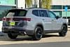 4 thumbnail image of  2025 Volkswagen Atlas 2.0T SE w/Technology