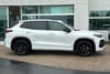 3 imagen en miniatura de 2026 Volkswagen Tiguan 2.0T SE R-Line Black