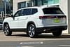 6 thumbnail image of  2024 Volkswagen Atlas 2.0T SE w/Technology