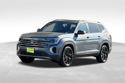 1 image of 2025 Volkswagen Atlas 2.0T SE w/Technology