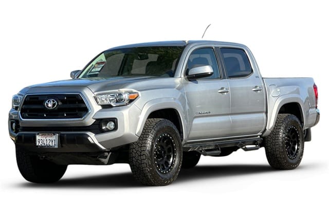 1 placeholder image of  2016 Toyota Tacoma SR5