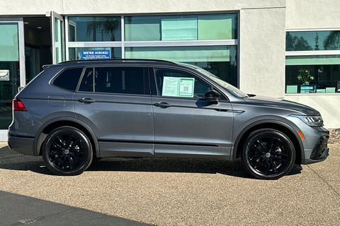 2022 Volkswagen Tiguan 2.0T SE R-Line Black