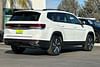 4 thumbnail image of  2024 Volkswagen Atlas 2.0T SE w/Technology