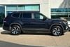 3 thumbnail image of  2025 Volkswagen Atlas 2.0T SE
