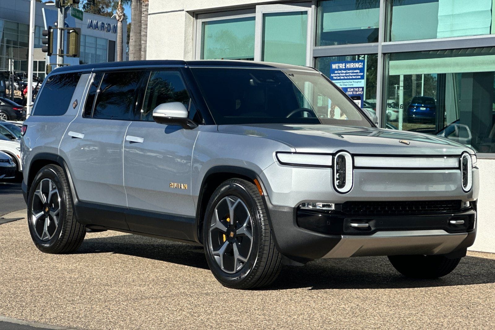 Used 2023 Rivian R1S Adventure with VIN 7PDSGABA0PN027334 for sale in Escondido, CA