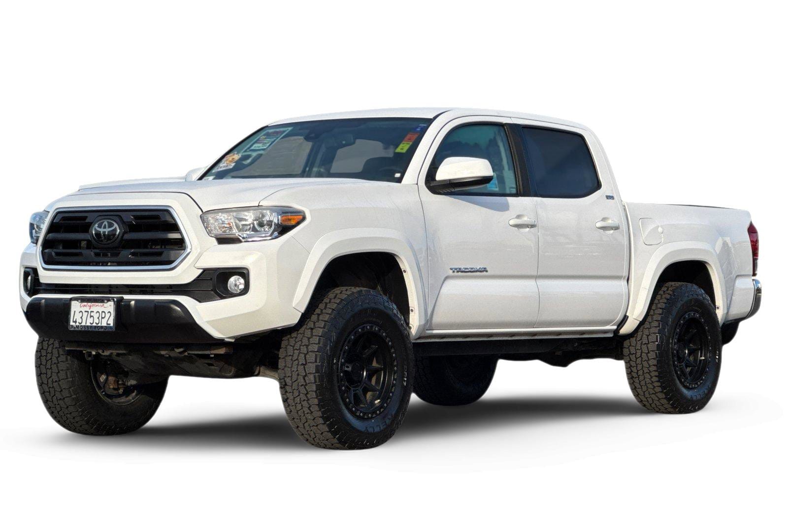 1 placeholder image of  2019 Toyota Tacoma SR5