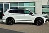 3 imagen en miniatura de 2024 Volkswagen Tiguan 2.0T SE R-Line Black