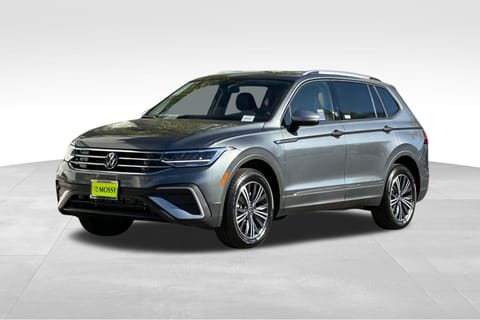 1 image of 2024 Volkswagen Tiguan 2.0T Wolfsburg Edition