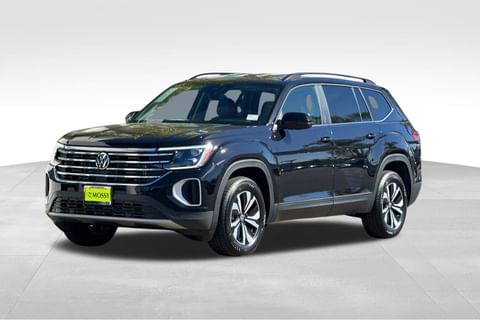 1 image of 2025 Volkswagen Atlas 2.0T SE