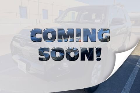 1 imagen de 2023 Toyota 4Runner SR5