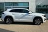 3 imagen en miniatura de 2025 Volkswagen Atlas Cross Sport 2.0T SEL Premium R-Line