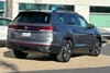 4 thumbnail image of  2024 Volkswagen Atlas 2.0T SE w/Technology