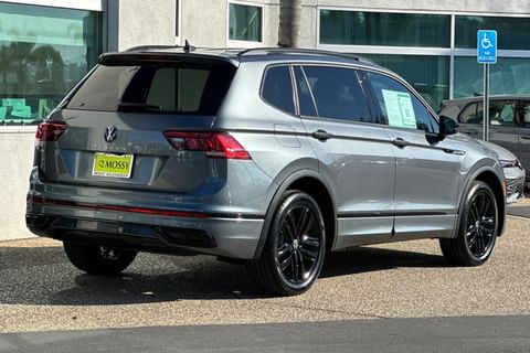 2022 Volkswagen Tiguan 2.0T SE R-Line Black
