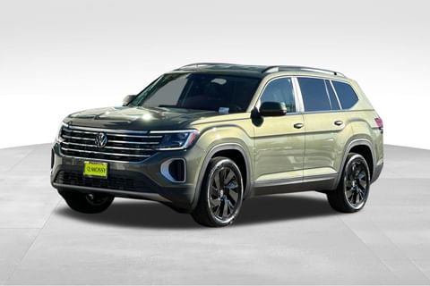 1 image of 2026 Volkswagen Atlas 2.0T SE w/Technology