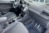 17 imagen en miniatura de 2024 Volkswagen Tiguan 2.0T SE