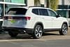 4 thumbnail image of  2024 Volkswagen Atlas 2.0T SE w/Technology