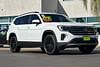 2 thumbnail image of  2024 Volkswagen Atlas 2.0T SE w/Technology