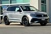 2 imagen en miniatura de 2023 Volkswagen Tiguan 2.0T SE R-Line Black