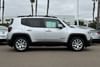 4 thumbnail image of  2016 Jeep Renegade Latitude