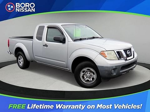 1 image of 2010 Nissan Frontier XE