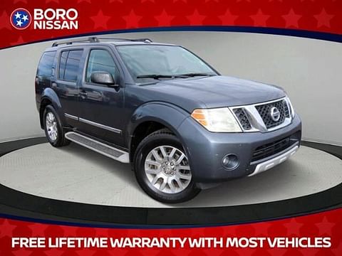 1 image of 2010 Nissan Pathfinder LE