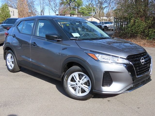 Used 2024 Nissan Kicks S with VIN 3N1CP5BV7RL517085 for sale in Murfreesboro, TN