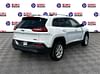 5 thumbnail image of  2018 Jeep Cherokee Latitude