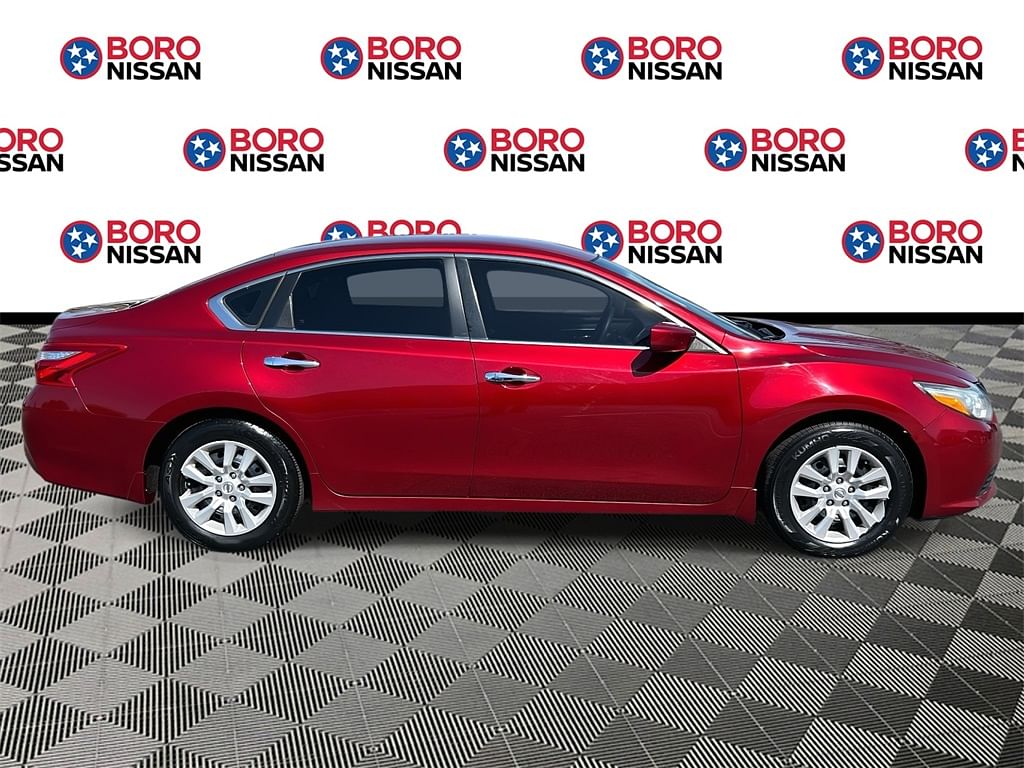 Used 2017 Nissan Altima S with VIN 1N4AL3AP0HC483059 for sale in Murfreesboro, TN