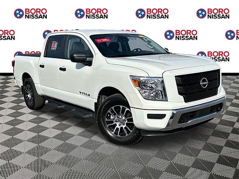 1 image of 2024 Nissan Titan SV