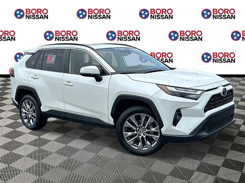 1 image of 2022 Toyota RAV4 XLE Premium