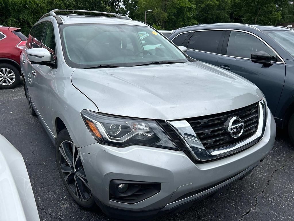 Used 2018 Nissan Pathfinder Platinum with VIN 5N1DR2MN3JC610947 for sale in Murfreesboro, TN