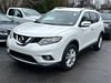 6 thumbnail image of  2016 Nissan Rogue SV