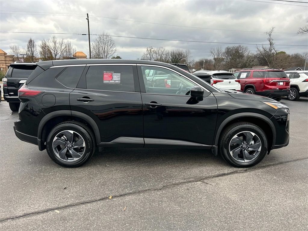 Used 2024 Nissan Rogue SV with VIN 5N1BT3BA9RC760071 for sale in Murfreesboro, TN