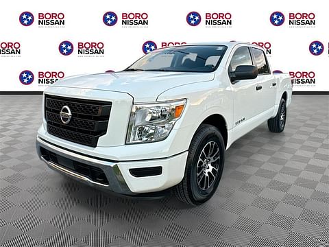 1 image of 2022 Nissan Titan SV