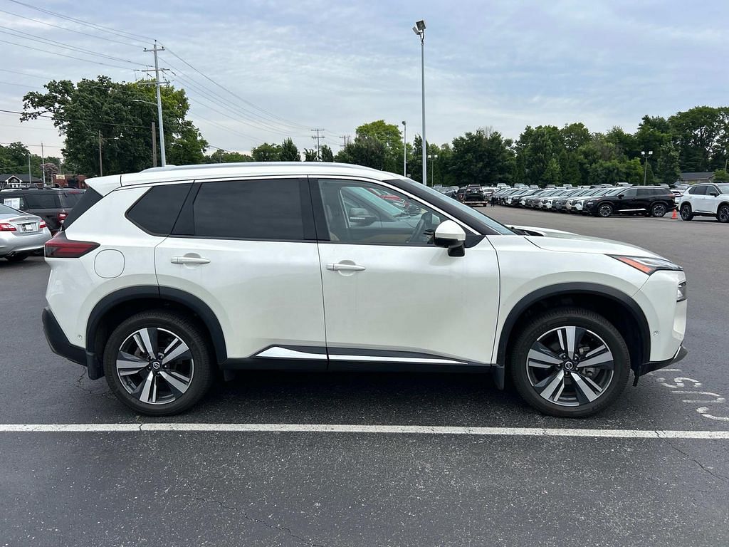 Used 2021 Nissan Rogue Platinum with VIN JN8AT3DD1MW319893 for sale in Murfreesboro, TN
