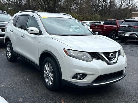 1 image of 2016 Nissan Rogue SV