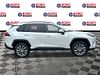 2 thumbnail image of  2022 Toyota RAV4 XLE Premium