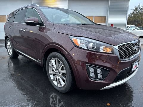 1 image of 2018 Kia Sorento SXL