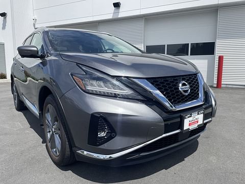 1 image of 2021 Nissan Murano Platinum