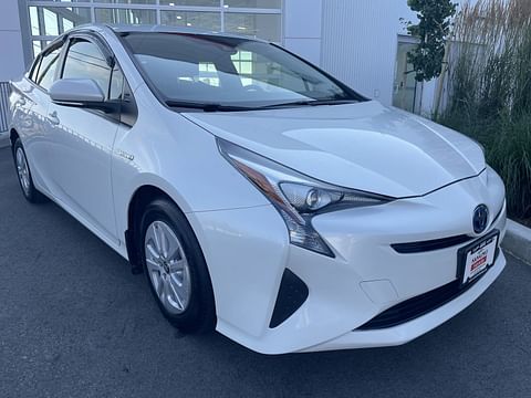 1 image of 2018 Toyota Prius