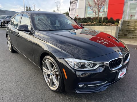 1 image of 2017 BMW 3 Series 330i xDrive