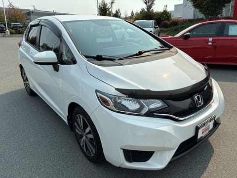 1 image of 2017 Honda Fit SE