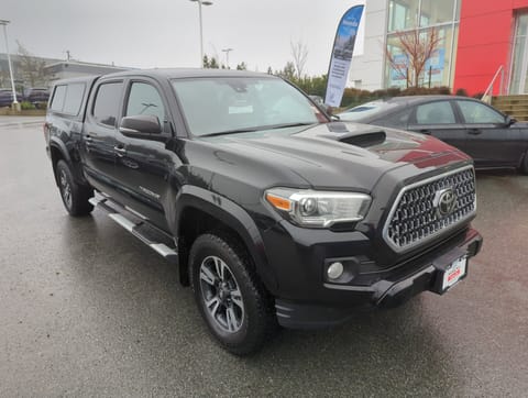 1 image of 2019 Toyota Tacoma SR5