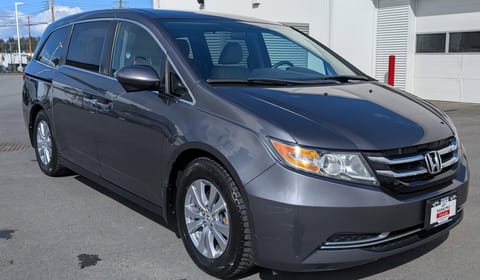 1 image of 2017 Honda Odyssey EX